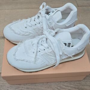 White Frayed Women's Sneakers